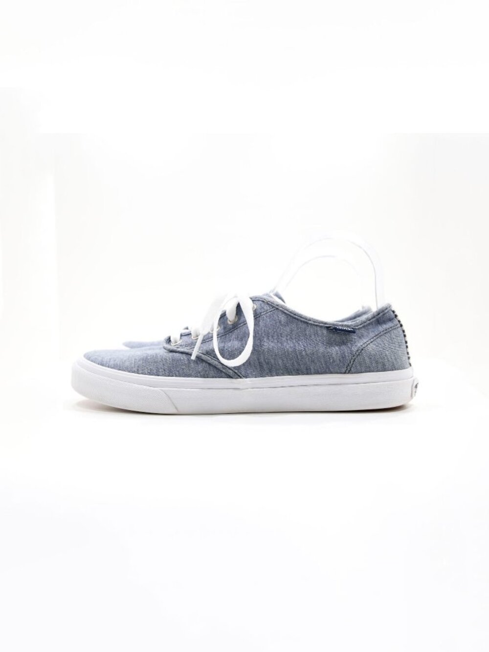 Vans Camden Blue Chambray Low Top Sneakers - Women's 10